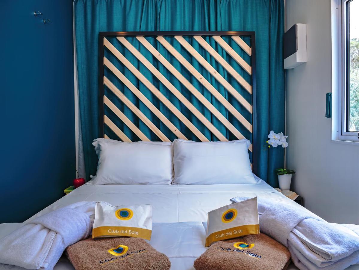 Club Del Sole Pini Boutique Resort Punta Marina Extérieur photo